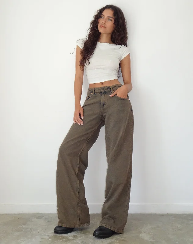 Roomy Extra Wide Low Rise Jeans in Dark Sand