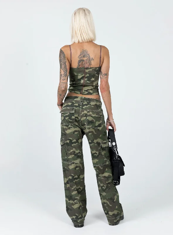 Sight Unseen Camo Cargo