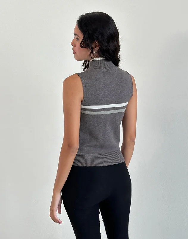 Tabeya Sleeveless Knit Jacket in Grey