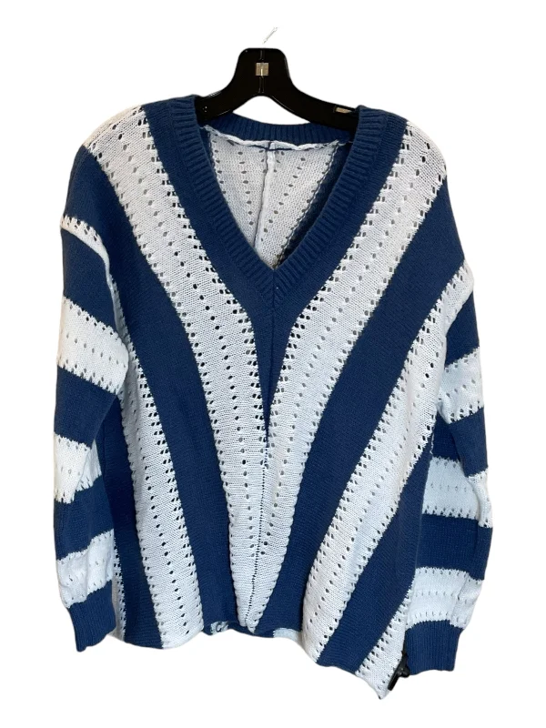 Blue & White Sweater Clothes Mentor, Size L