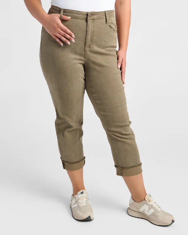 Plus Size Lana Cropped Straight Leg Jeans