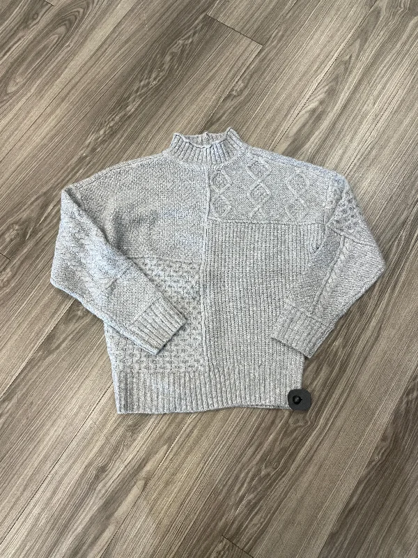 Sweater By American Eagle In Grey, Size: Xs